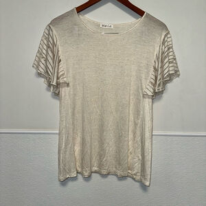Women's White Lili Top Size Medium Cream Short Sleeve Ruffle